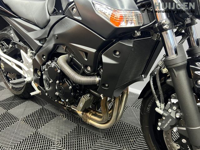 suzuki - gsr-600-a