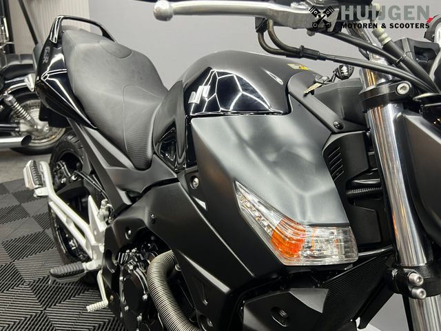 suzuki - gsr-600-a