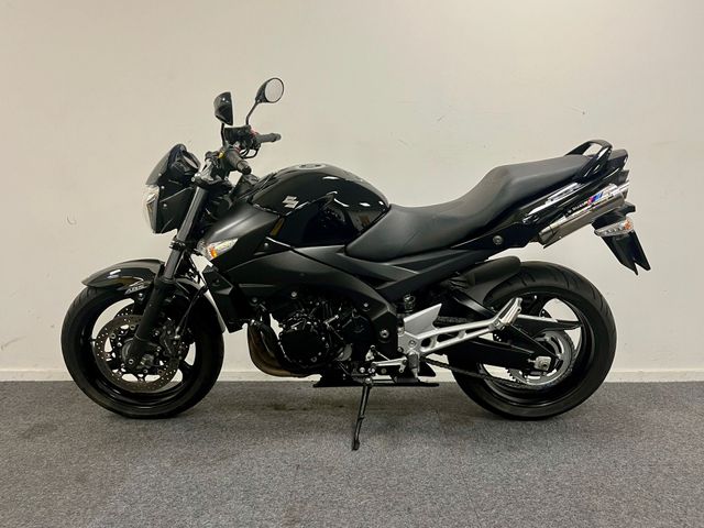 suzuki - gsr-600-a