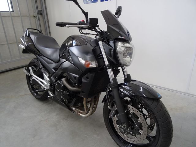 suzuki - gsr-600-a