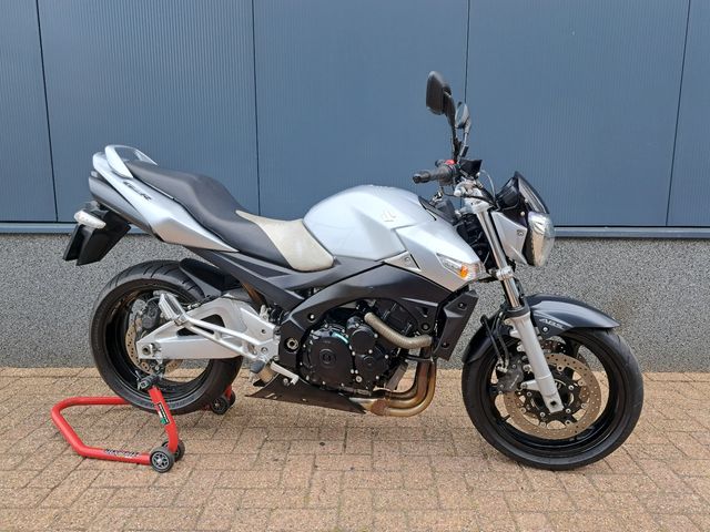 suzuki - gsr-600-a