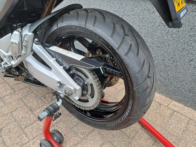 suzuki - gsr-600-a