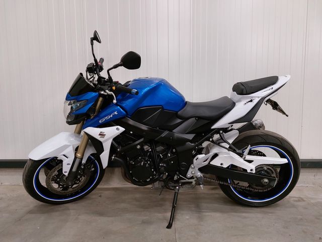 suzuki - gsr-750