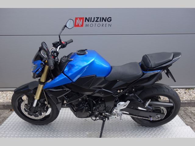 suzuki - gsr-750