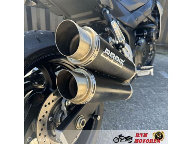 suzuki - gsr-750