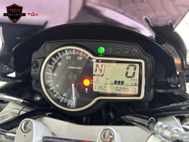 suzuki - gsr-750