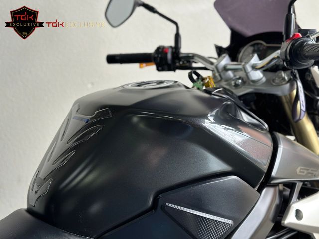 suzuki - gsr-750