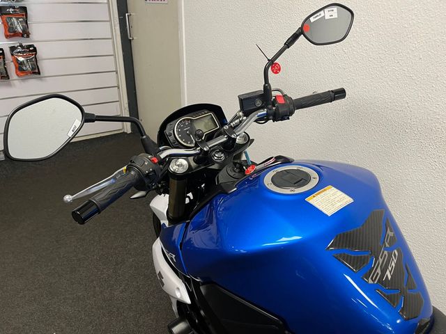 suzuki - gsr-750-a