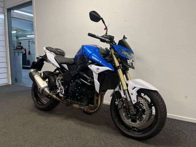 suzuki - gsr-750-a