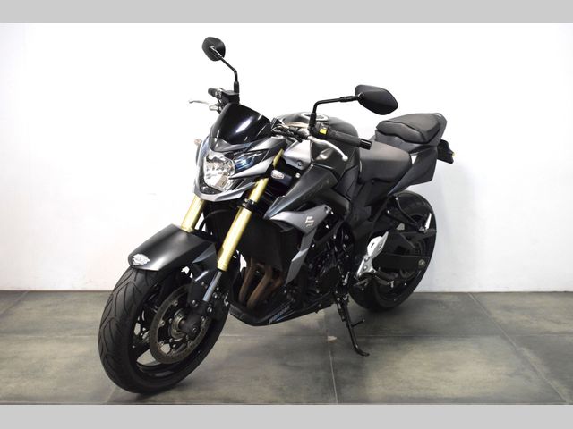 suzuki - gsr-750-a