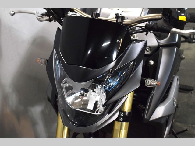 suzuki - gsr-750-a