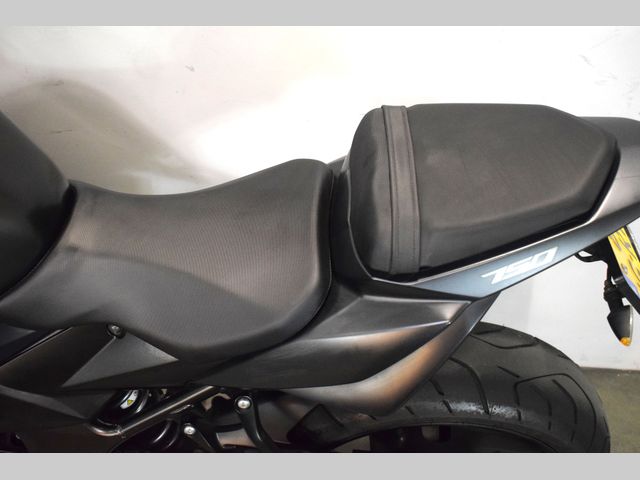 suzuki - gsr-750-a