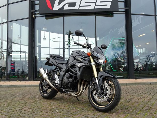 suzuki - gsr-750-a