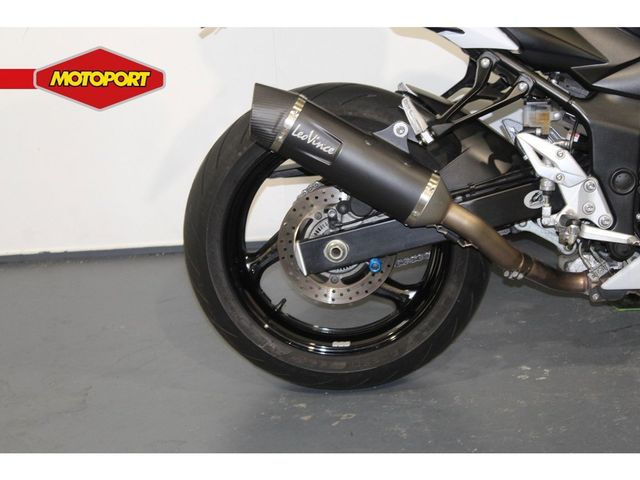 suzuki - gsr-750-a