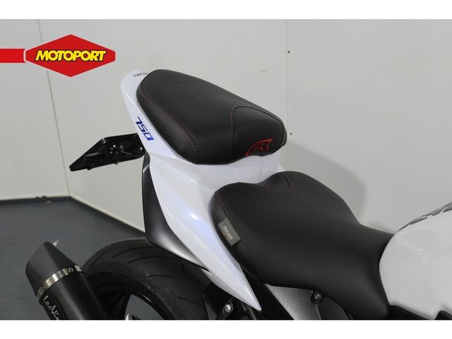 suzuki - gsr-750-a