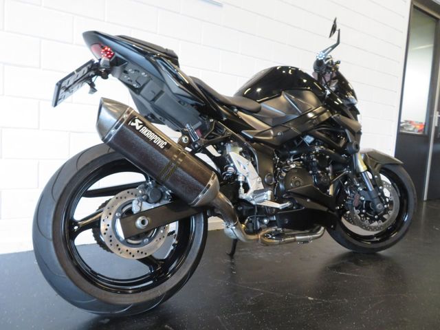 suzuki - gsr-750-a