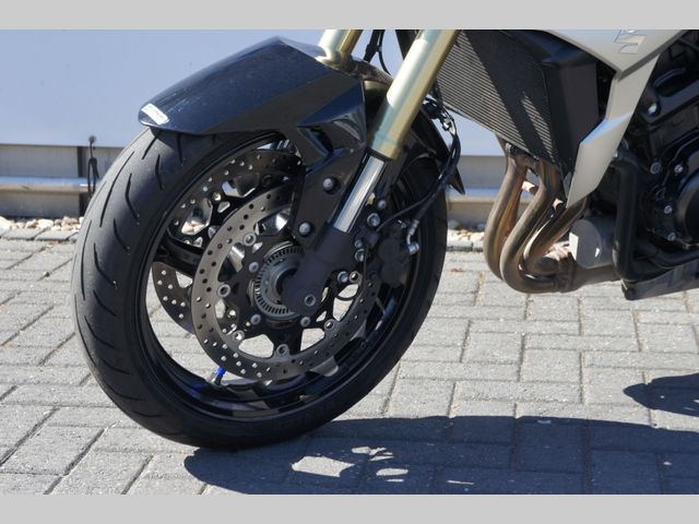 suzuki - gsr-750-a