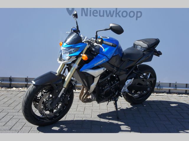 suzuki - gsr-750-a