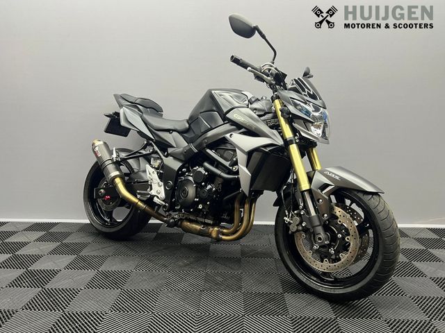 suzuki - gsr-750-a