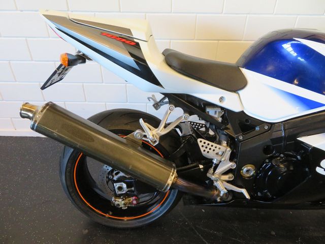 suzuki - gsx-1000-r