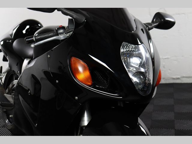 suzuki - gsx-1300-r