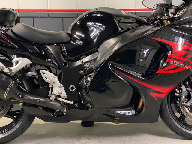 suzuki - gsx-1300-r