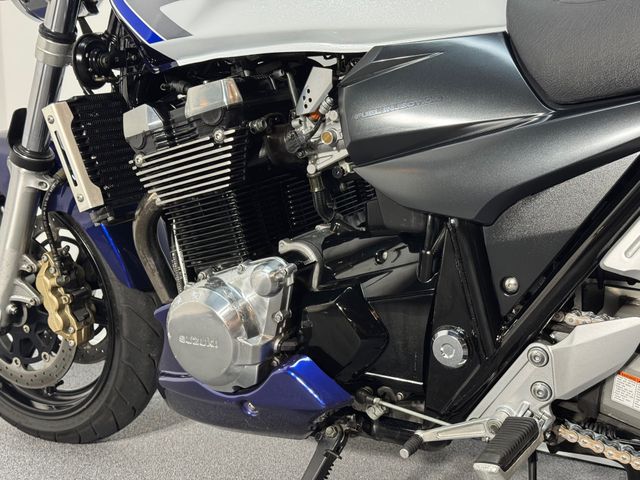 suzuki - gsx-1400-yoshimura