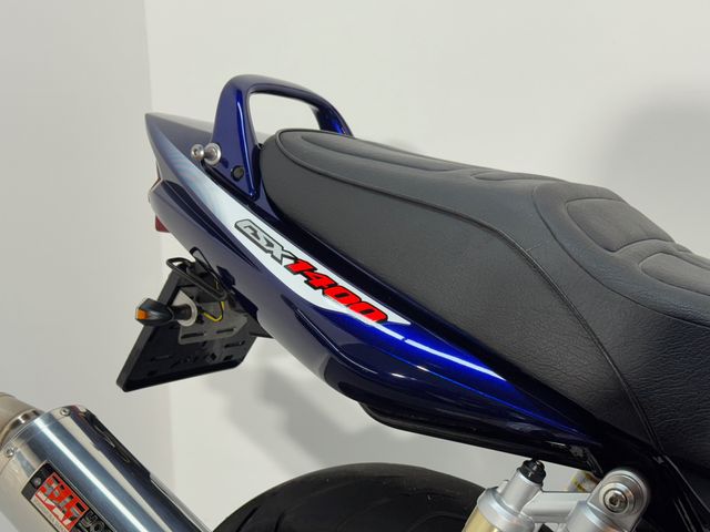 suzuki - gsx-1400-yoshimura