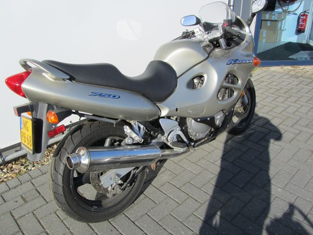 suzuki - gsx-750-f