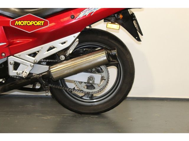 suzuki - gsx-750-f