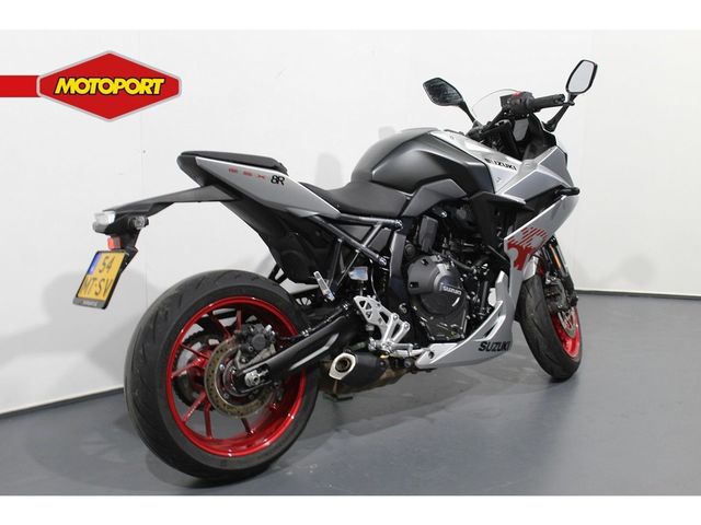 suzuki - gsx-8r