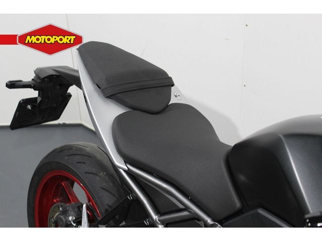 suzuki - gsx-8r