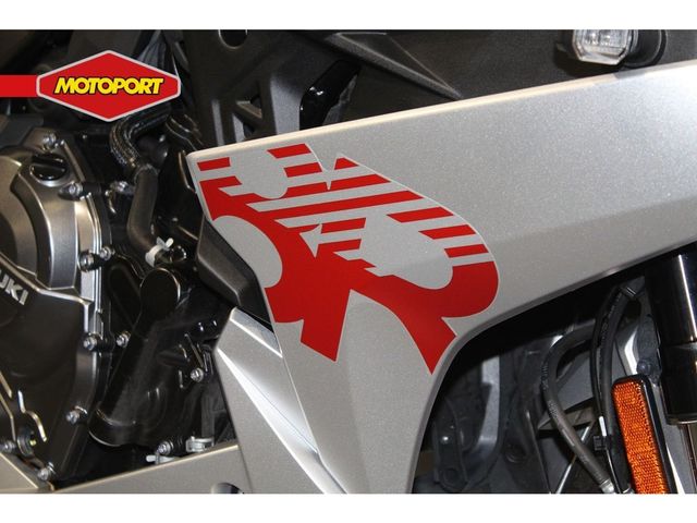 suzuki - gsx-8r