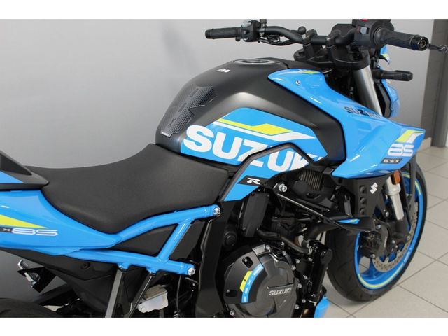 suzuki - gsx-8s