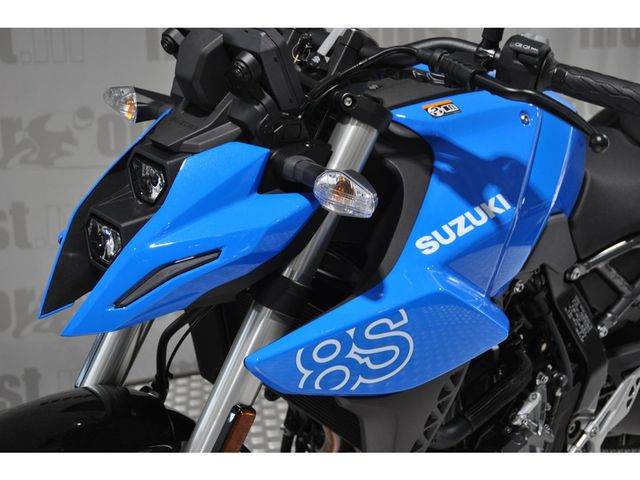 suzuki - gsx-8s