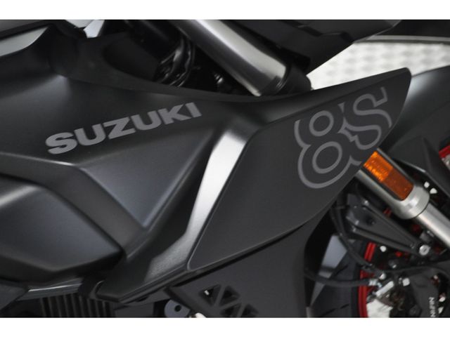 suzuki - gsx-8s