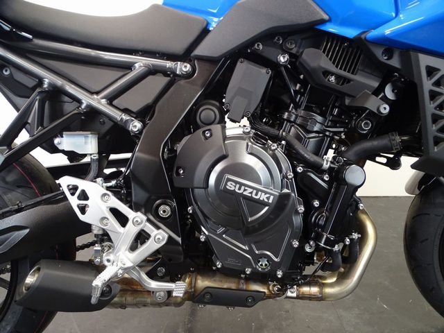 suzuki - gsx-8s