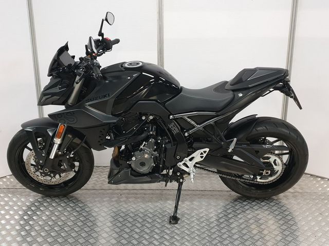 suzuki - gsx-8s