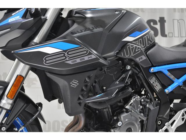 suzuki - gsx-8s