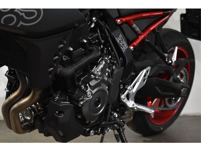 suzuki - gsx-8s