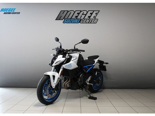 suzuki - gsx-8s