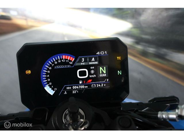 suzuki - gsx-8s