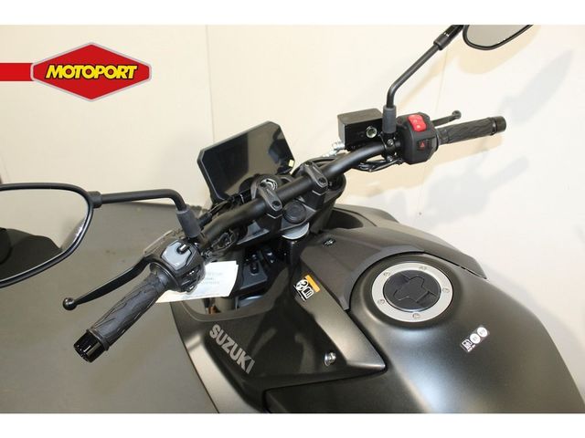suzuki - gsx-8s