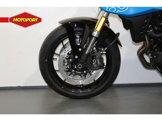 suzuki - gsx-8s