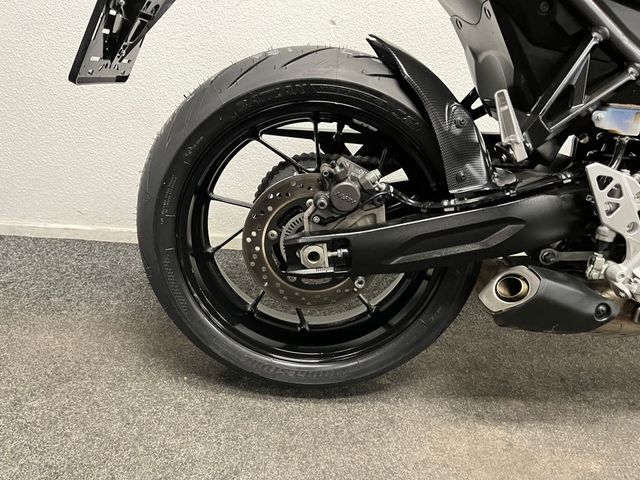 suzuki - gsx-8s