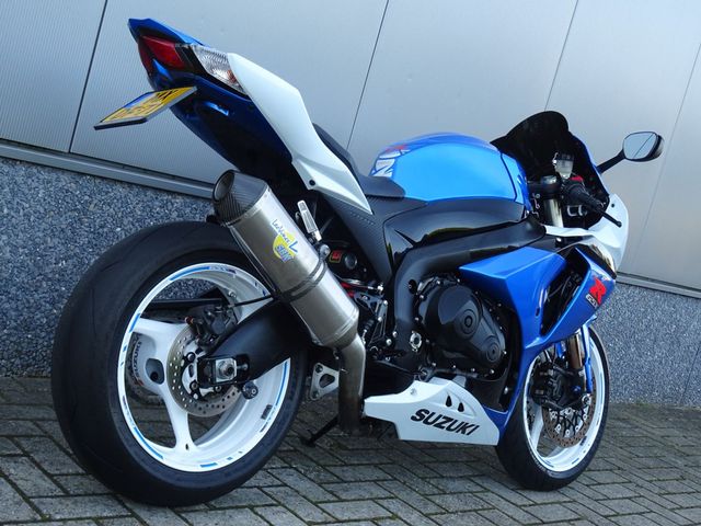 suzuki - gsx-r-1000