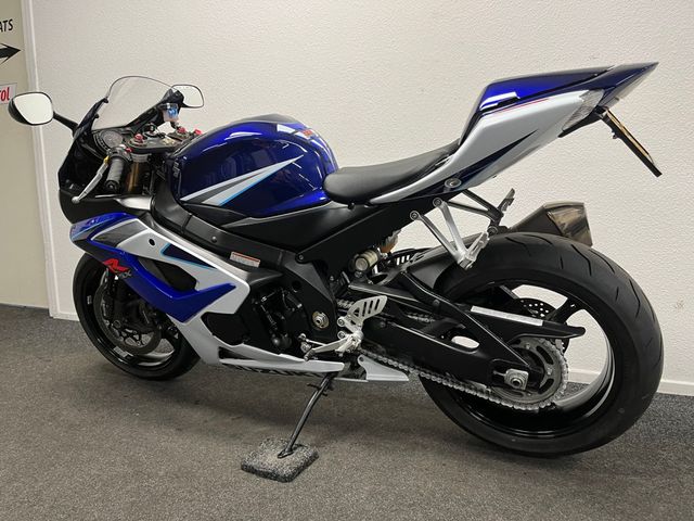 suzuki - gsx-r-1000