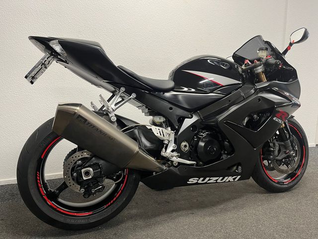 suzuki - gsx-r-1000