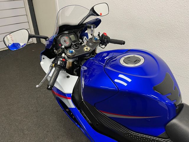 suzuki - gsx-r-1000