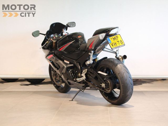 suzuki - gsx-r-1000